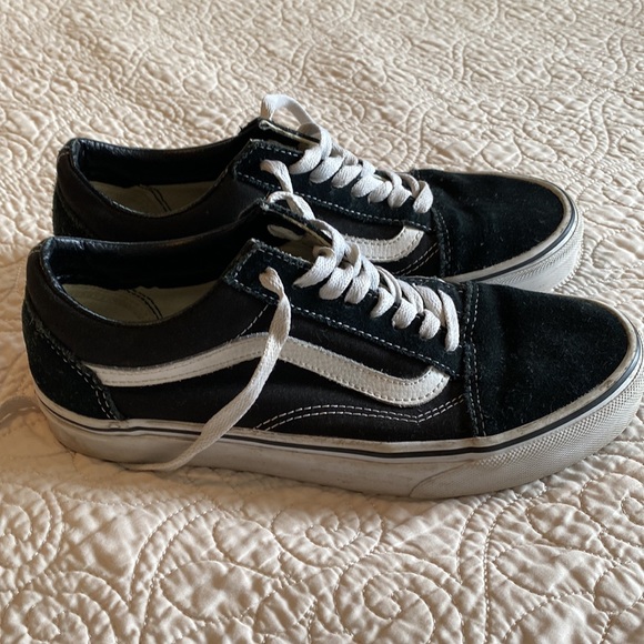Black and white vans size 8 women - Picture 4 of 9